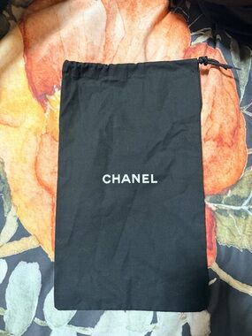 CHANEL Black and White Dust Bag